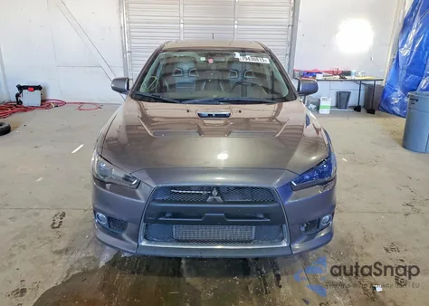 2011 Mitsubishi Lancer Evolution Mr z USA, uszkodzony, nr VIN JA32W5FV5BU042844